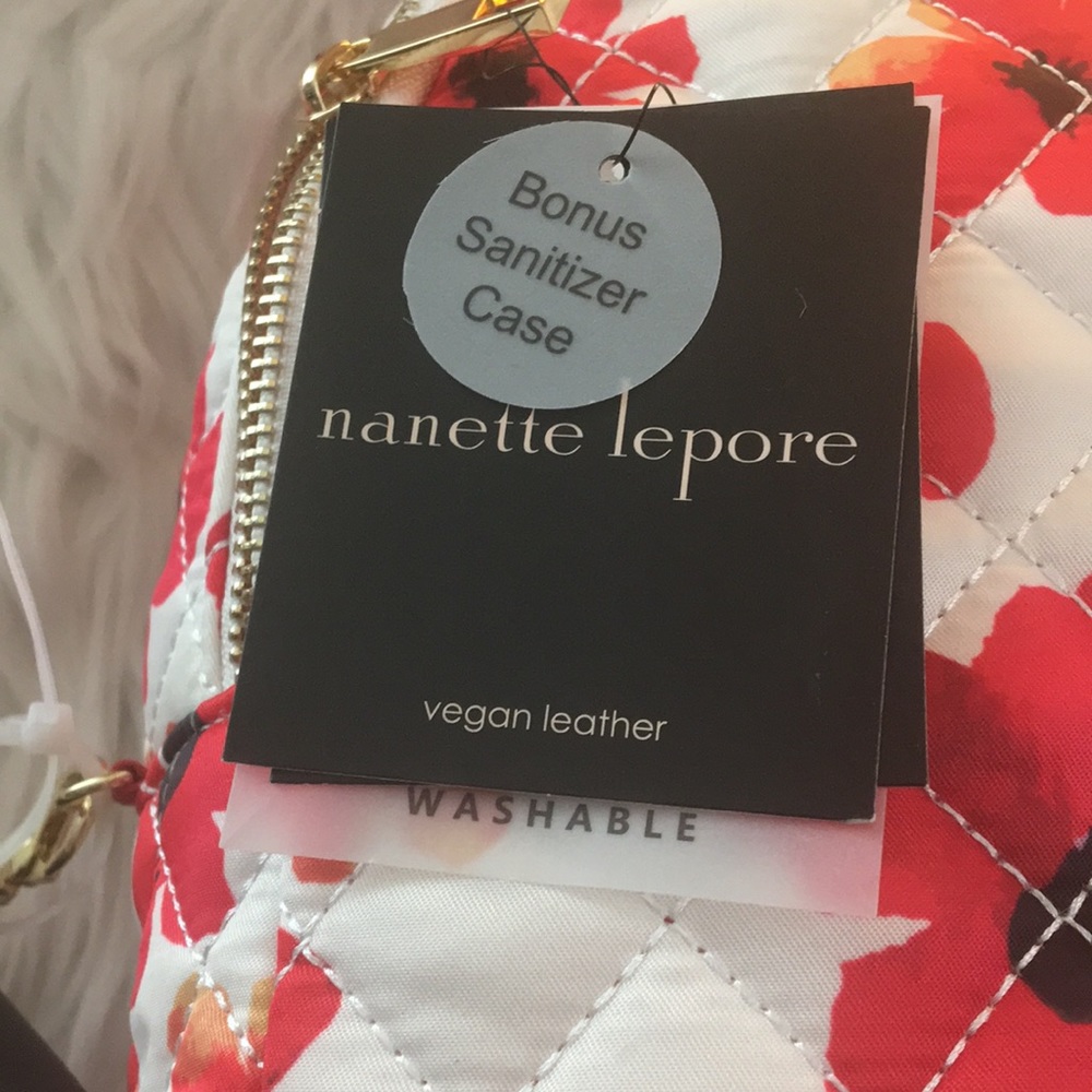 Nanette Lepore Floral Quilted Backpack NWT Poppy Print - Picture 2 of 10